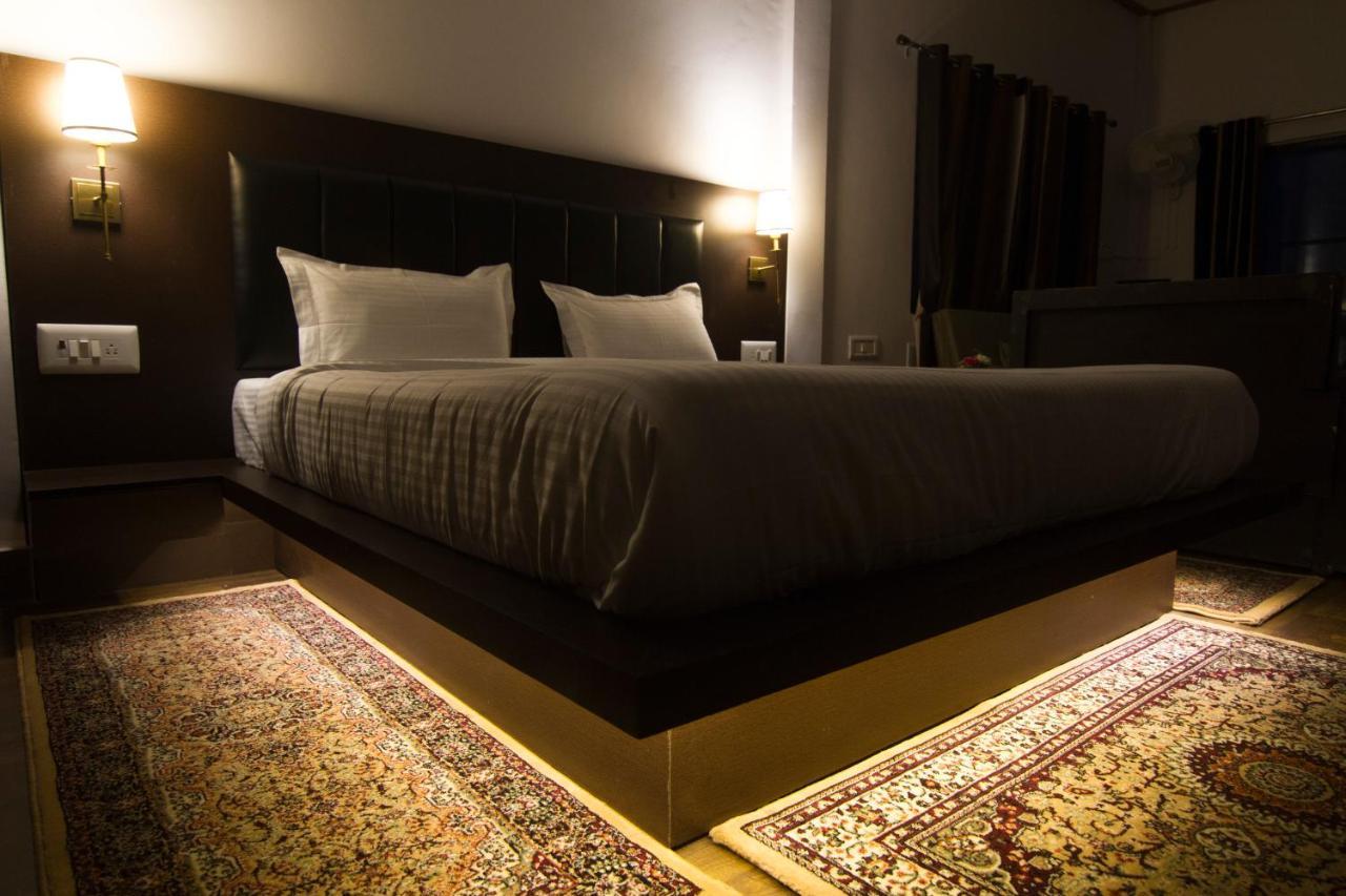 Samskara & Samsara Hotel Lansdowne Kültér fotó